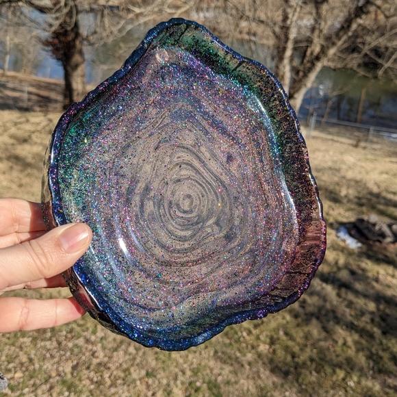 Sparkly Geode Tray Large Handmade Resin Holographic Crystals Holder - Picture 6 of 17